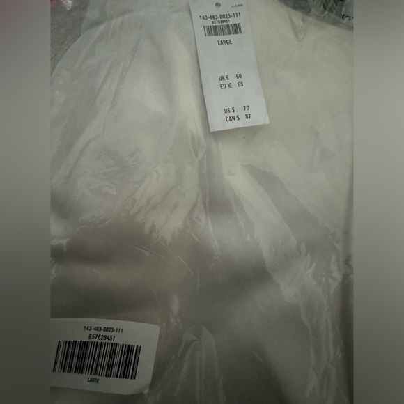 Abercrombie The A&F Scarlett Satin Sculpt Mini
Skort - Picture 5 of 5